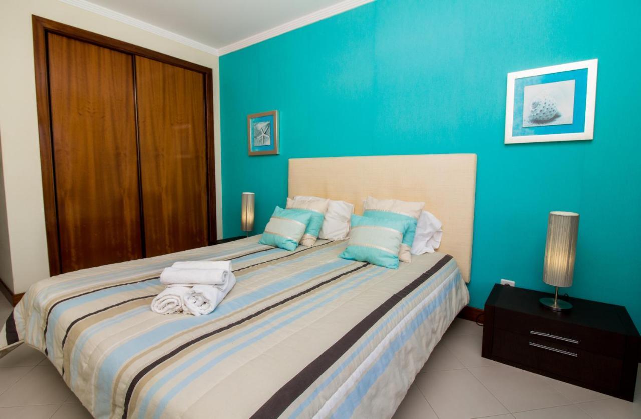 Family Apartment - Pool And Garden & Playground & Beach & Albufeira Exterior photo