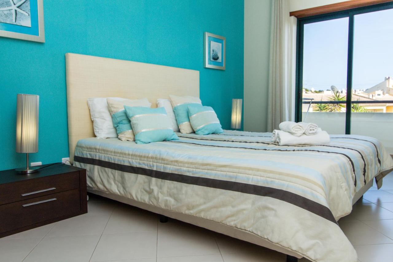 Family Apartment - Pool And Garden & Playground & Beach & Albufeira Exterior photo